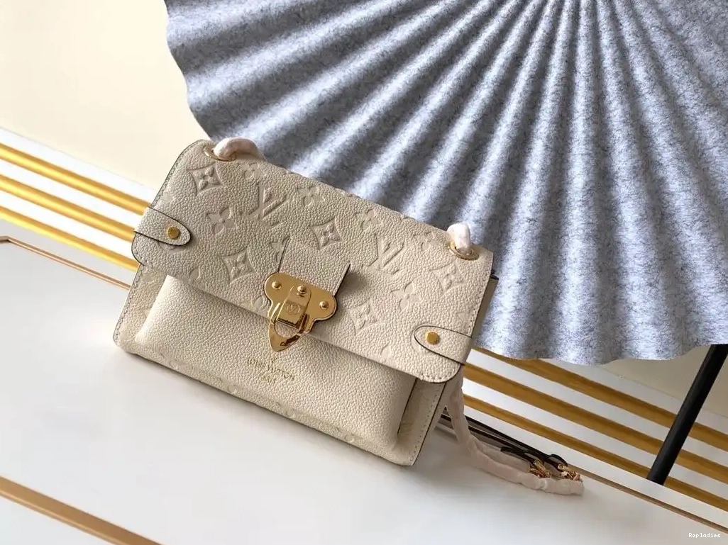 VUITTON BB VAVIN LOUIS 0524